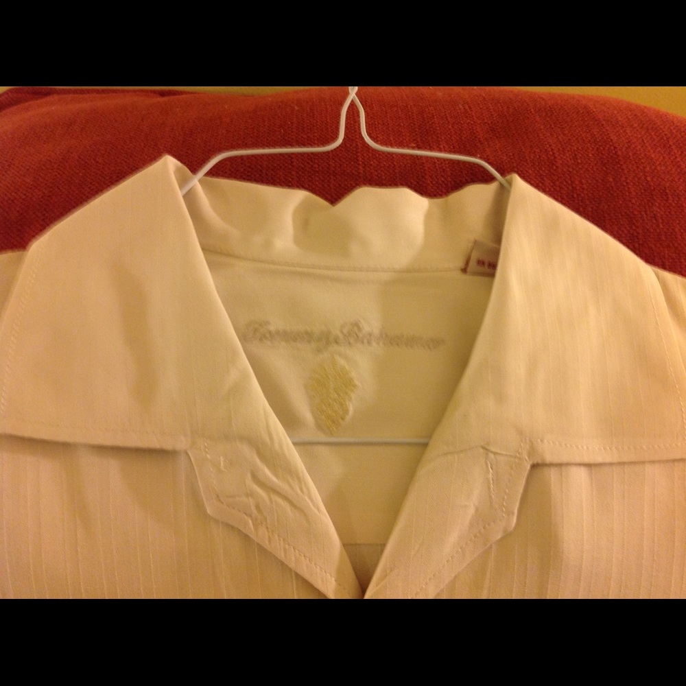 Tommy Bahama 100% Silk Short Sleeve Shirt